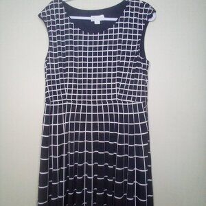 Jessica Simpson Dress Women 14 Sleeveless Soft Stretch Pattern Black White